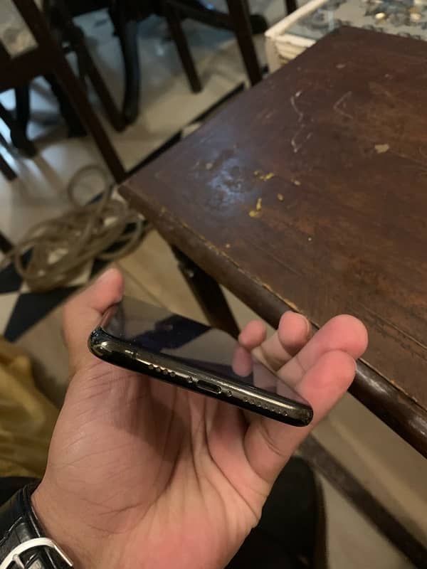 iphone Xs max pta approved 1