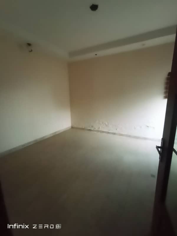 5 Marla Building For Rent Triple Story All Uses 9