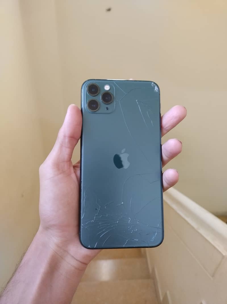 IPhone 11 Pro Max (read description) 3