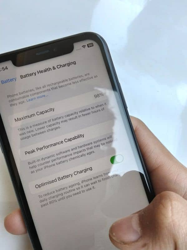 iPhone 11 Jv 128 GB 98 Battery health 7