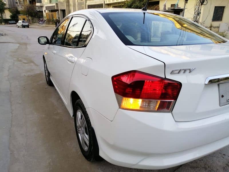 Honda City 2013 Antique Car Bilkul zero meter jesi 6