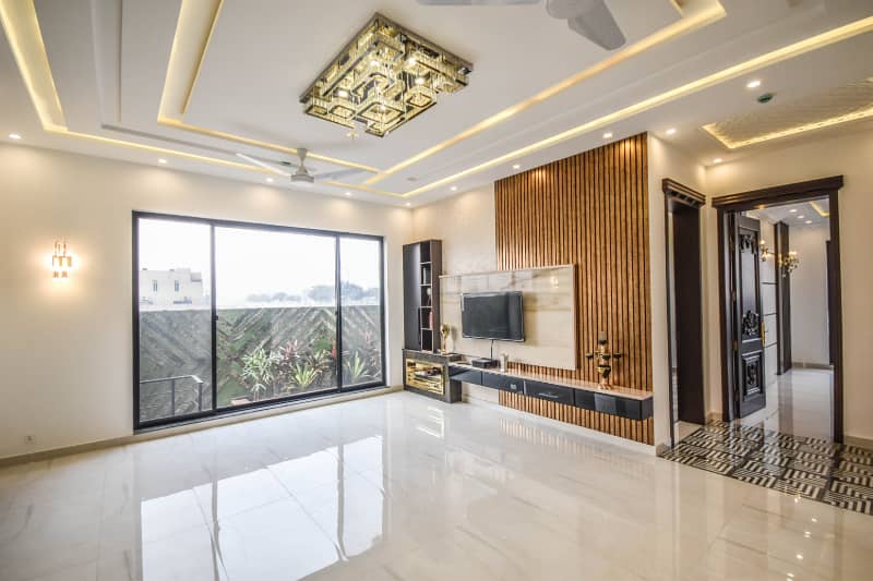 Full Basement Most Luxury Design 01 Kanal Top Location House Available For Sale 7