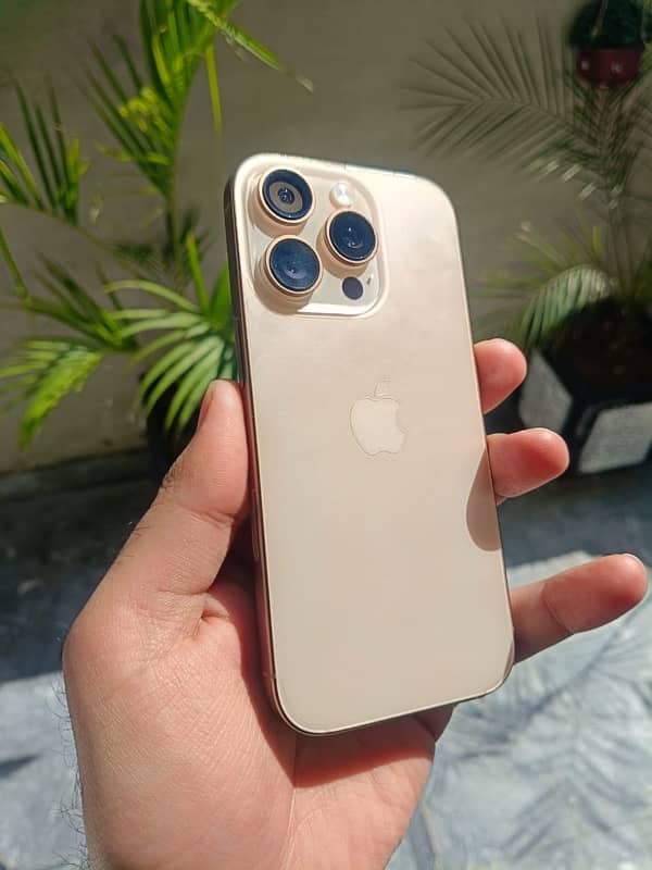 Iphone 16 Pro 128gb Gold Canadian JV — Sim working 2