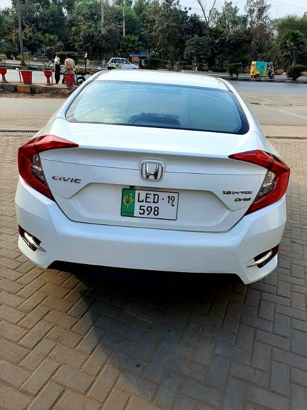 Honda Civic Oriel 2019 3