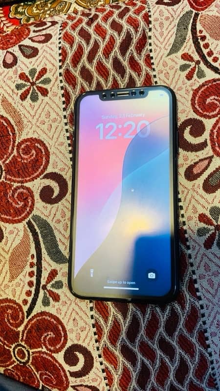 iPhone XR Jv 64Gb storage like new condition 5