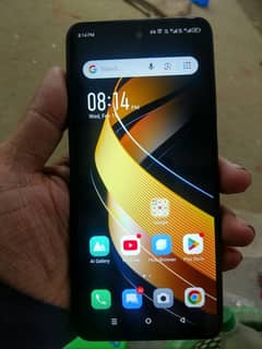 . infinix smart 8 pro 4+4 ram /room /128