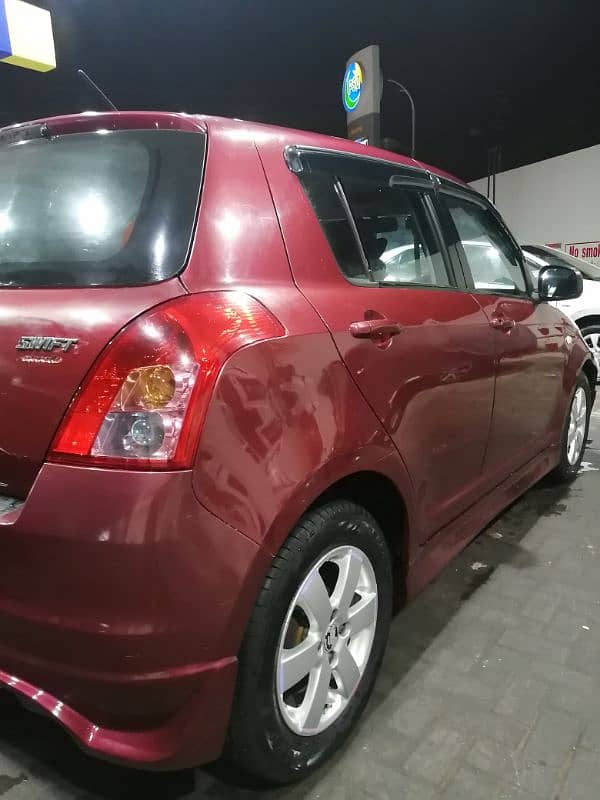 Suzuki Swift 2010 1