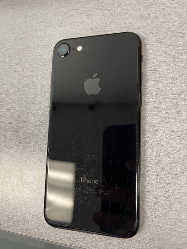 iPhone 7 128 gb 1