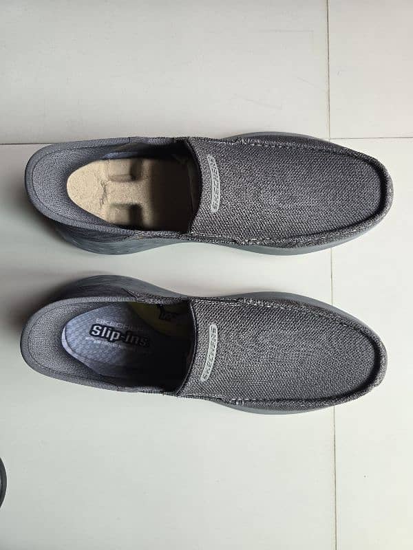 Gray Skechers Slip-ins for men - 9.5 / 43 0