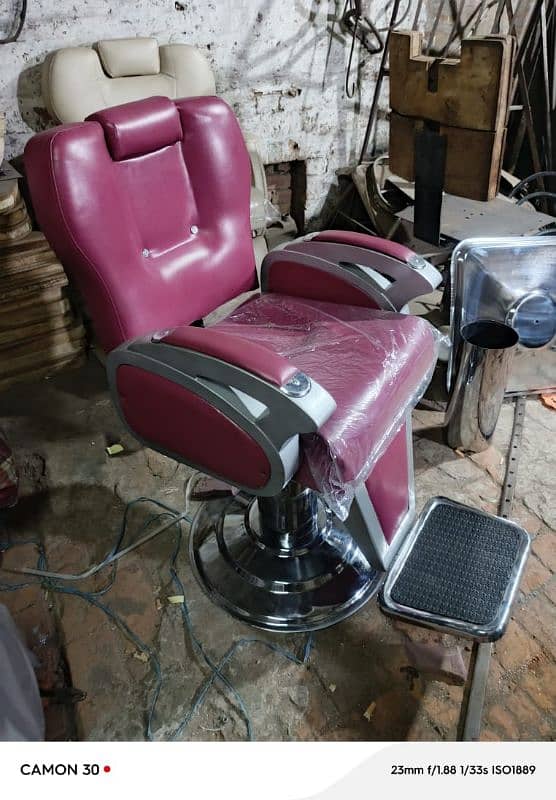 saloon chairs/shampoo unit/manipedi cure/barber chair/facial bed etc 4