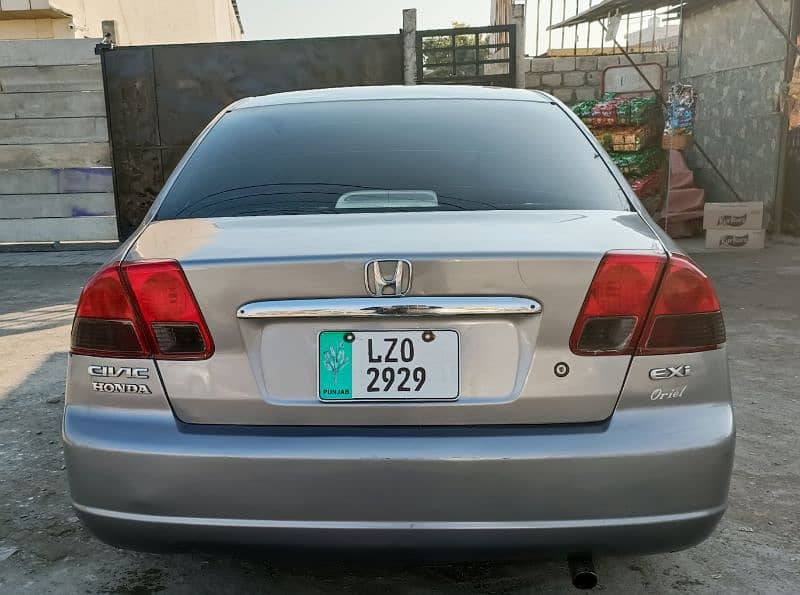 Honda Civic EXi 2005 3