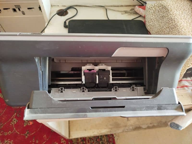 HP Deskjet 1050 4