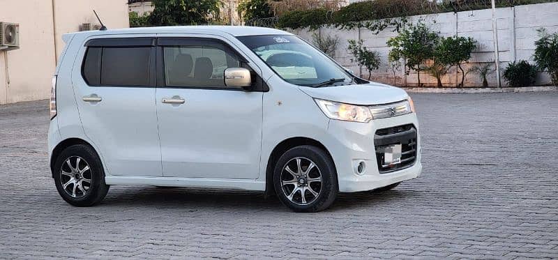 Suzuki Wagon R Stingray 2013/17 full option,push start, 3