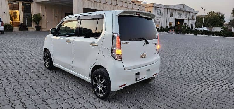 Suzuki Wagon R Stingray 2013/17 full option,push start, 5