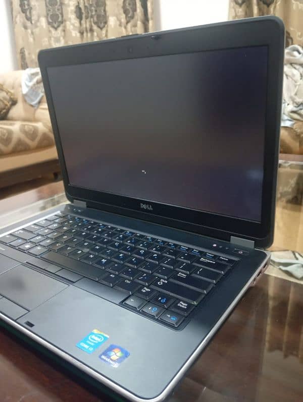 Dell Laptop 5