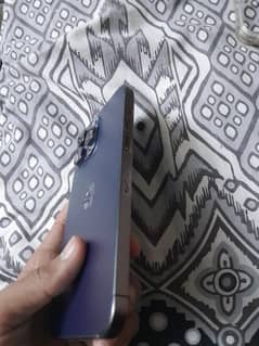 I AM SELLING MY I PHONE 14PROMAX PTA APPROVED