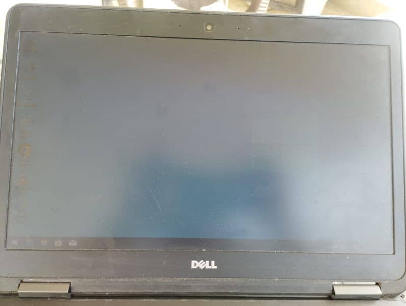 Dell Latitude e5440 4th gen 4gb ram 128 ssd 3