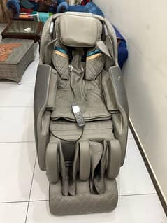 Cogan massage chair