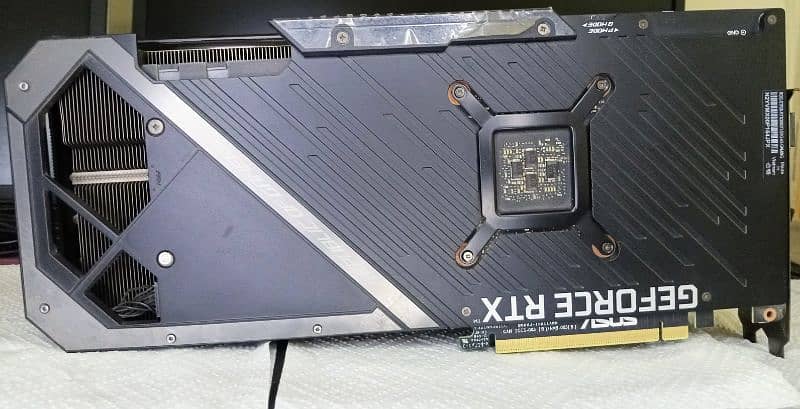 Asus ROG Strix Nvidia RTX 3060Ti 8GB DDR6 GRAPHIC CARD 9