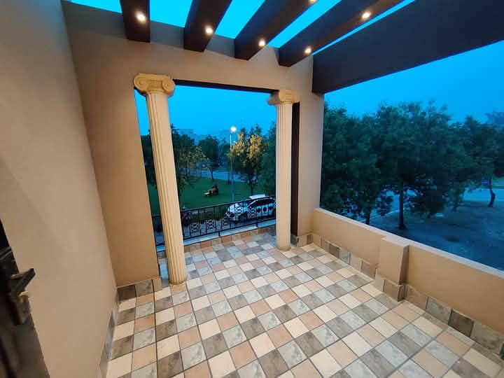 Bahria orchard Lahore rent option available 8