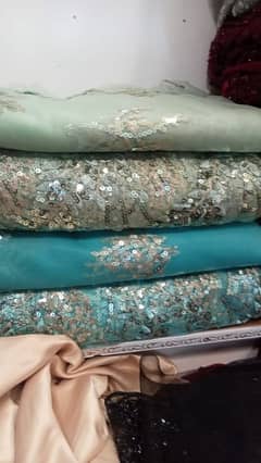 New fancy Suits boht he km price mai