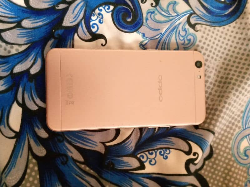 OPPO A57 4/64 1