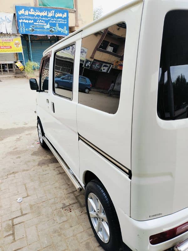 Daihatsu Hijet 2013 2