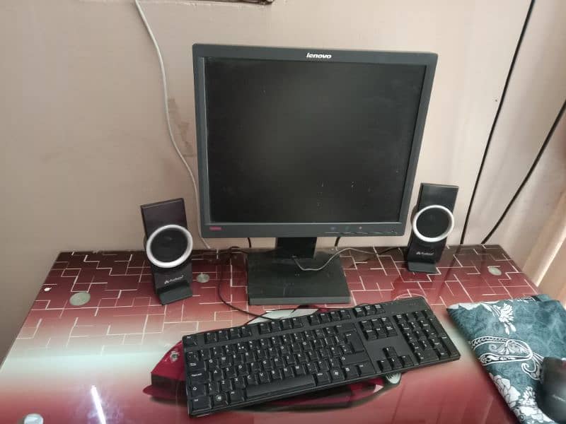 Lenovo Moniter. 2