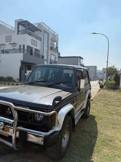 Mitsubishi Pajero 1985