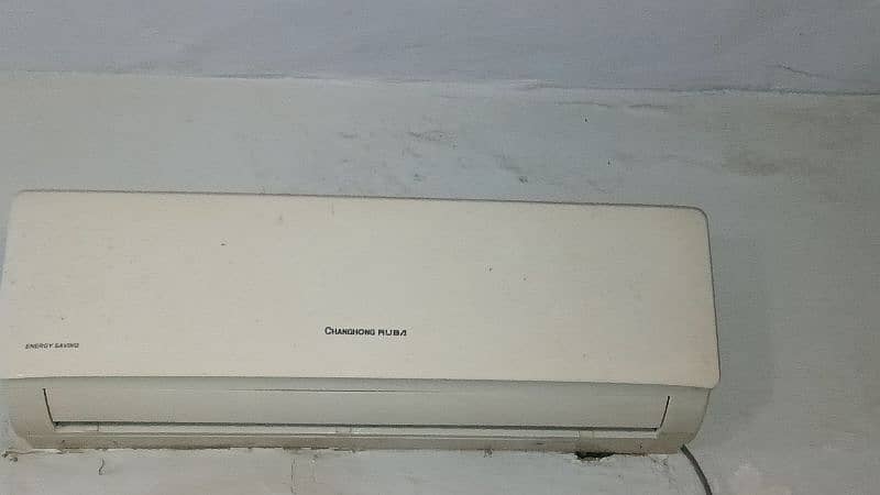 selling split ac 0