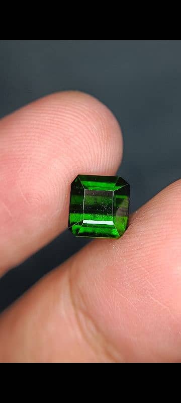 Natural Chrome Green Tourmaline stone original gemstone Beroj 2