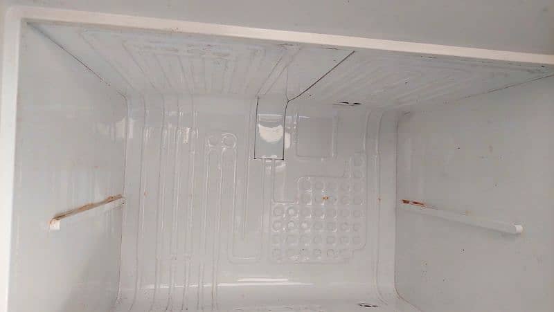 Medium Glass Door Brand New Fridge Lush Condition 3