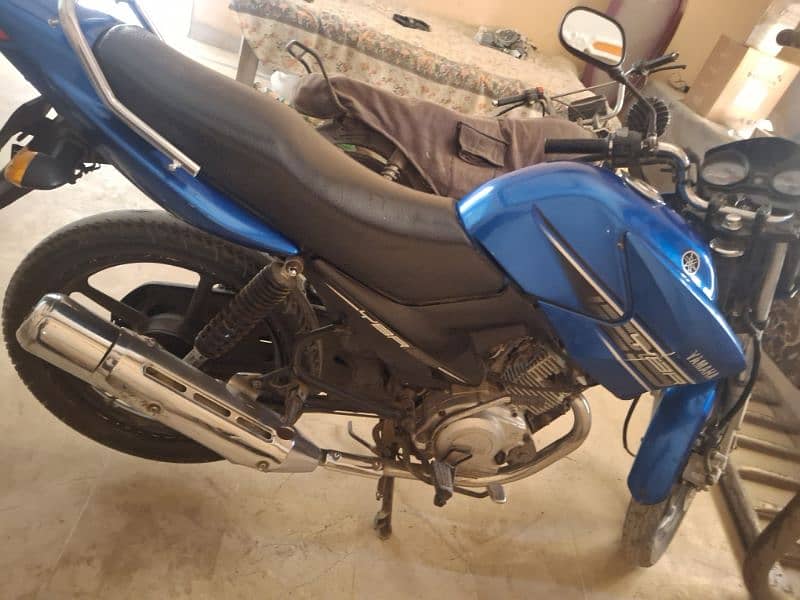 Yamaha YBR 125 urgent sale 2