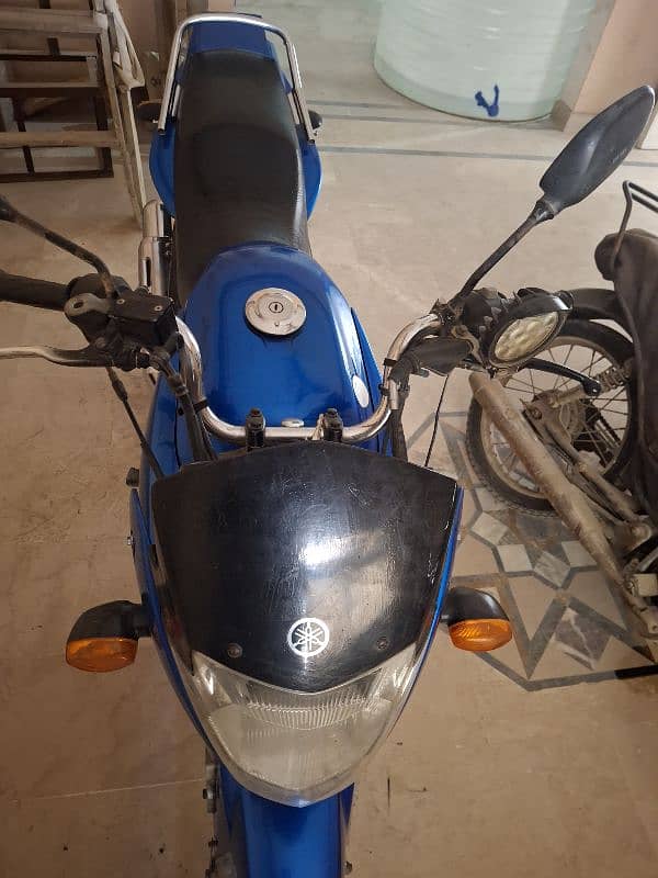 Yamaha YBR 125 urgent sale 3