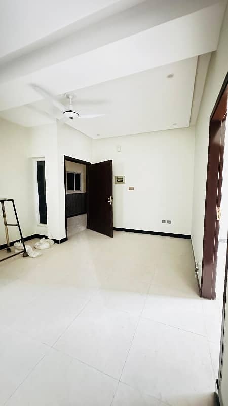 D17/2 MVHS Mini Markaz 2 Bed Corner Flat Available For Rent 7