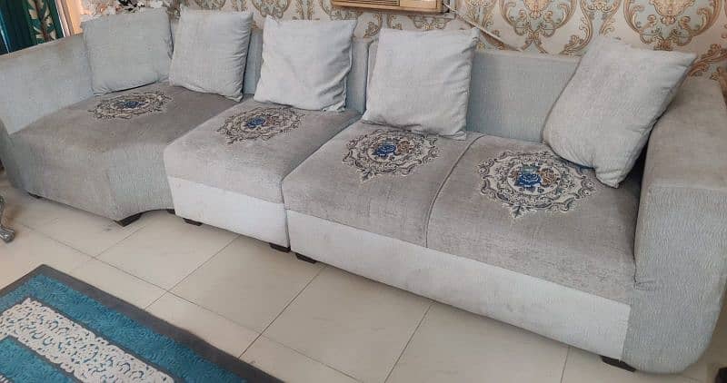 Sofa Set 5 Seater 1