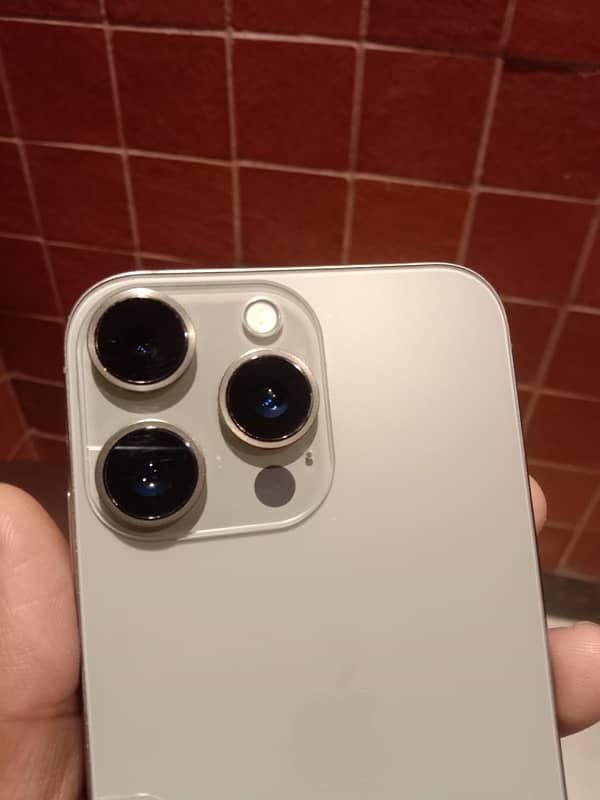 iPhone XR Converted To Iphone 15 Pro 2