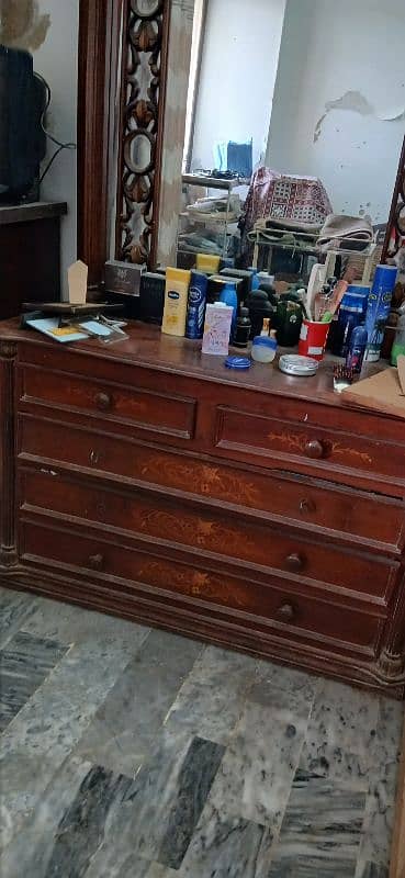 wooden dressing table 2