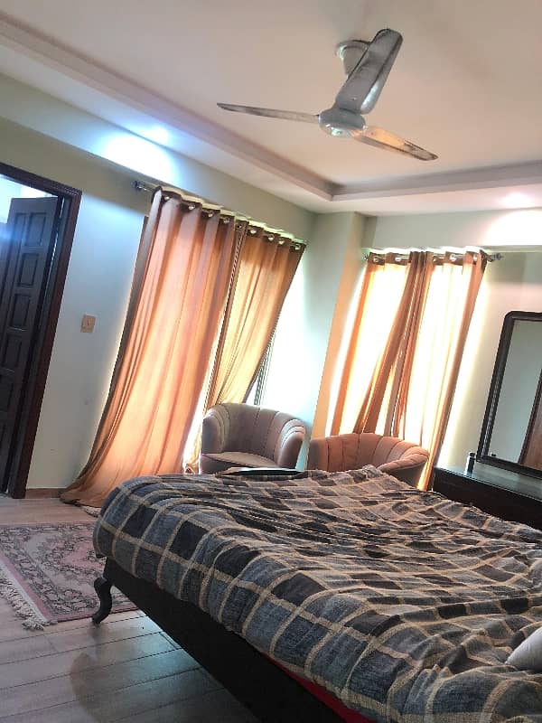 Fully Furnished 2 Bed Apartment In Top City 10