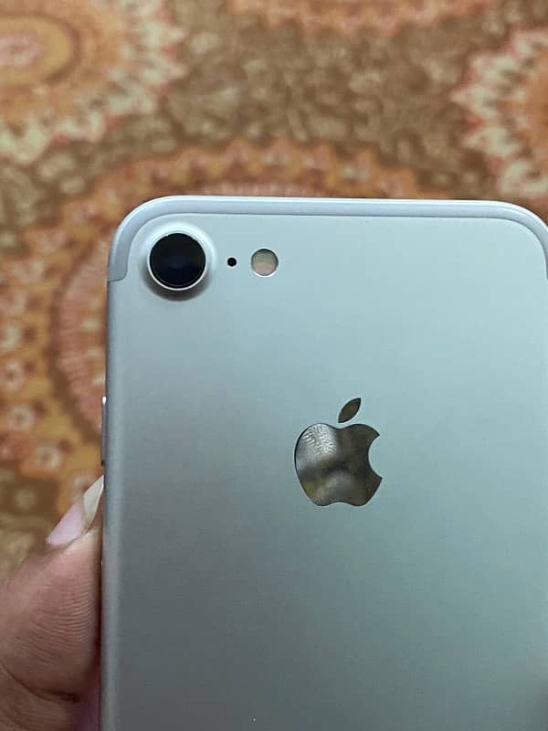 iPhone 7 non pta factory unlock 32GB 1