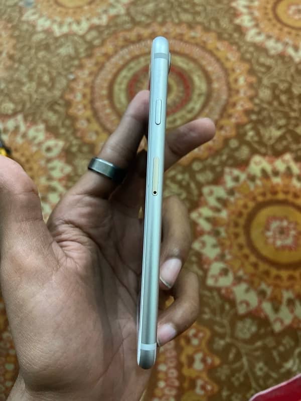 iPhone 7 non pta factory unlock 32GB 7