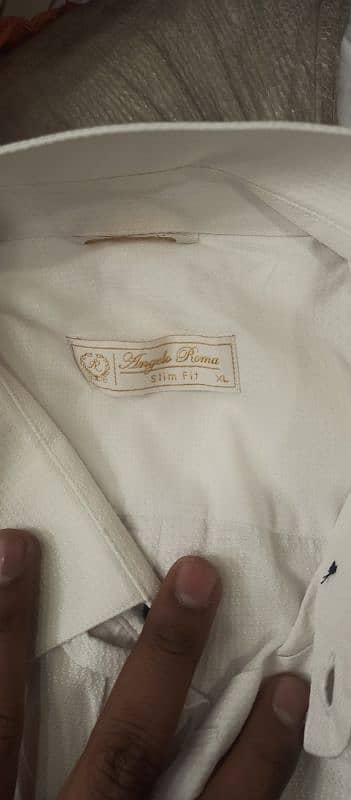 branded shirt's important avil White shirt's hugo boss . . . zara man. 4