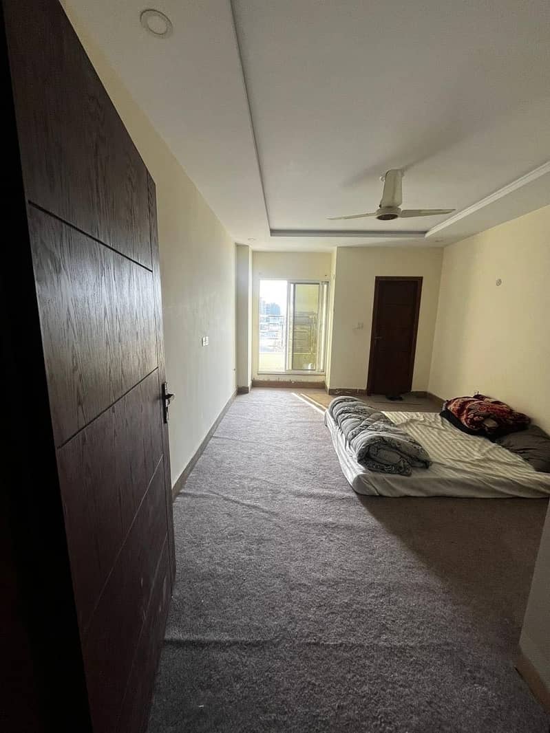 One Bed Apartment For Sale In Top City-1 Islamabad 7