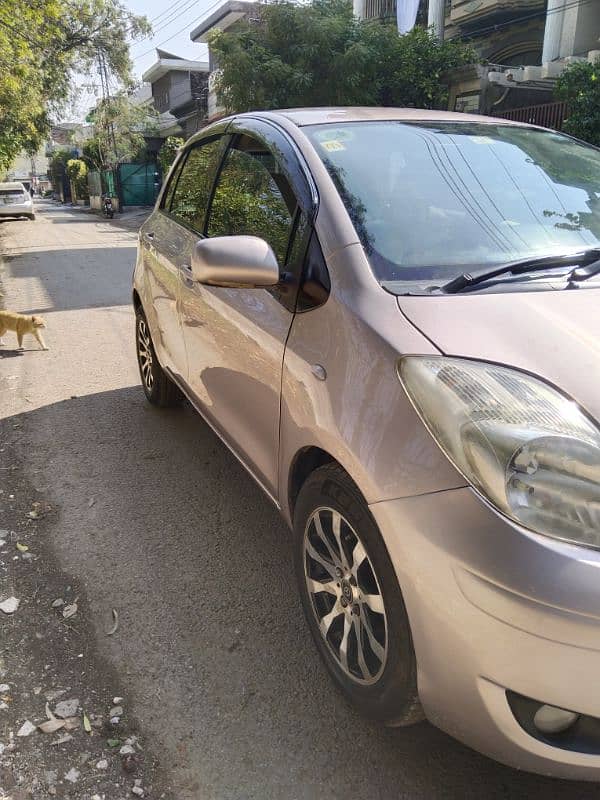 Toyota Vitz 2009 2