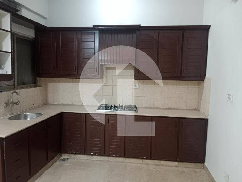 3 bed apartment for sale front view in F-11 islamabad Markaz 6