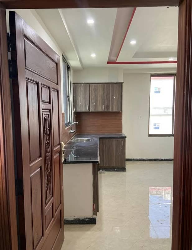 1 Bed Flat For Rent In Top City 1