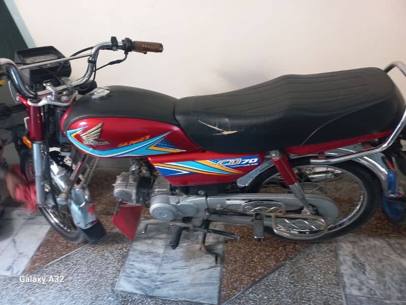 Honda cd 70 bike 2019 model just like new 0