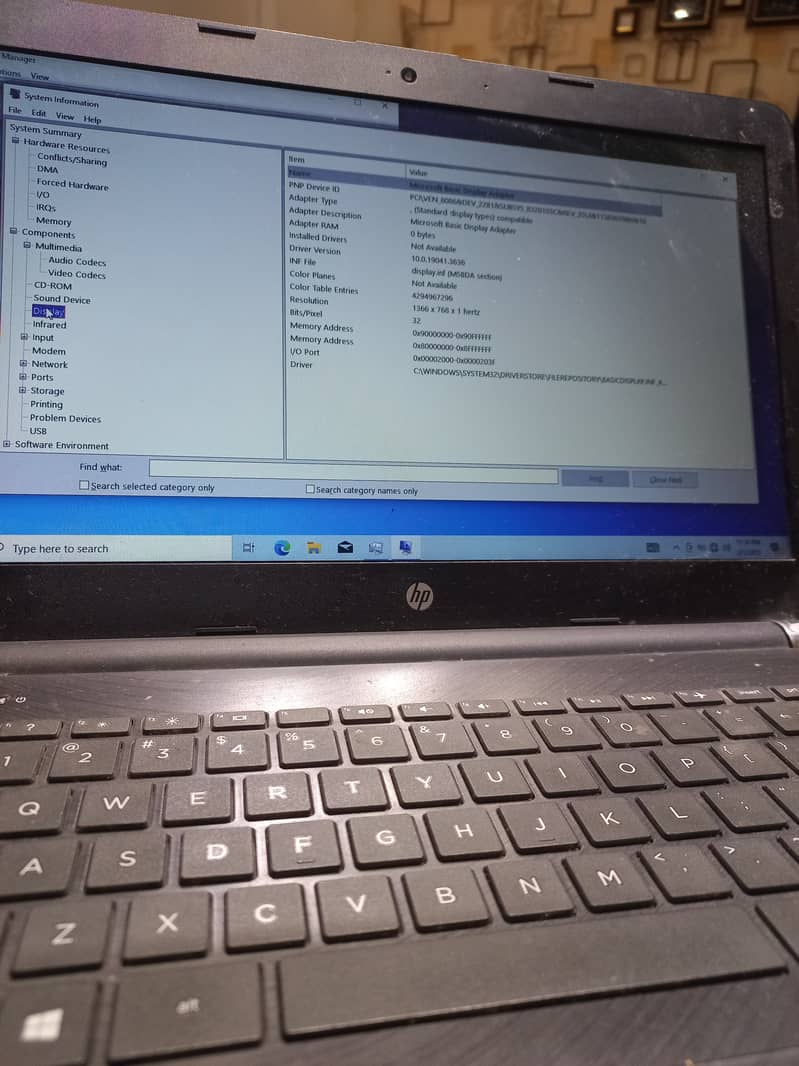 HP Laptop 5