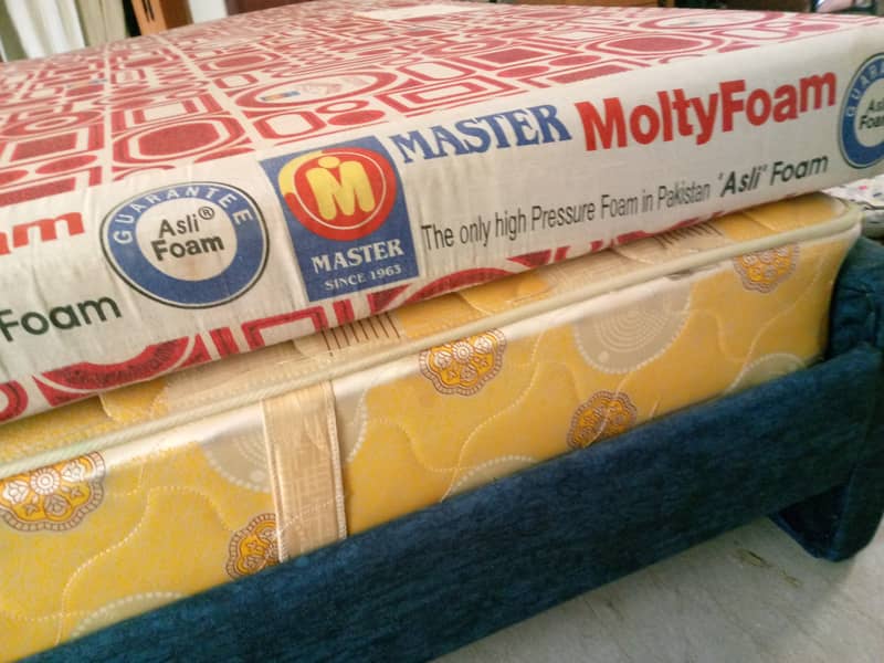 6 inches king sized mattress Master molty foam 10