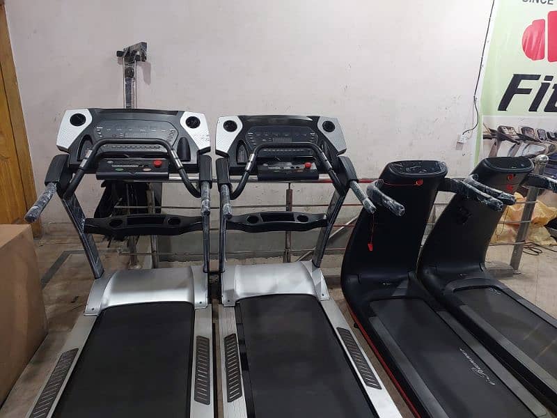 Treadmills / Running Machine / Elleptical  / Spinning bike / Homegym 10